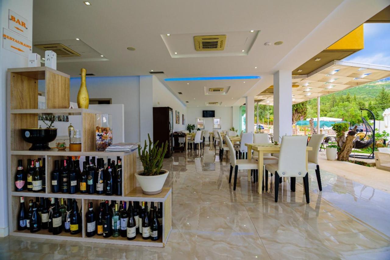 Hotel Orange Dhermi Exterior photo
